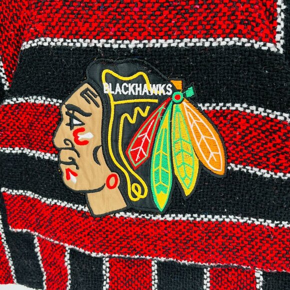 Baja Jacket SIze L Blackhawks Logo Red Black Stripe Hooded Pocket Pullover - Picture 2 of 9